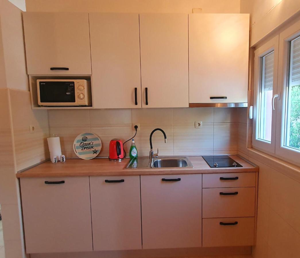 Apartments Rotim Zaostrog Ngoại thất bức ảnh