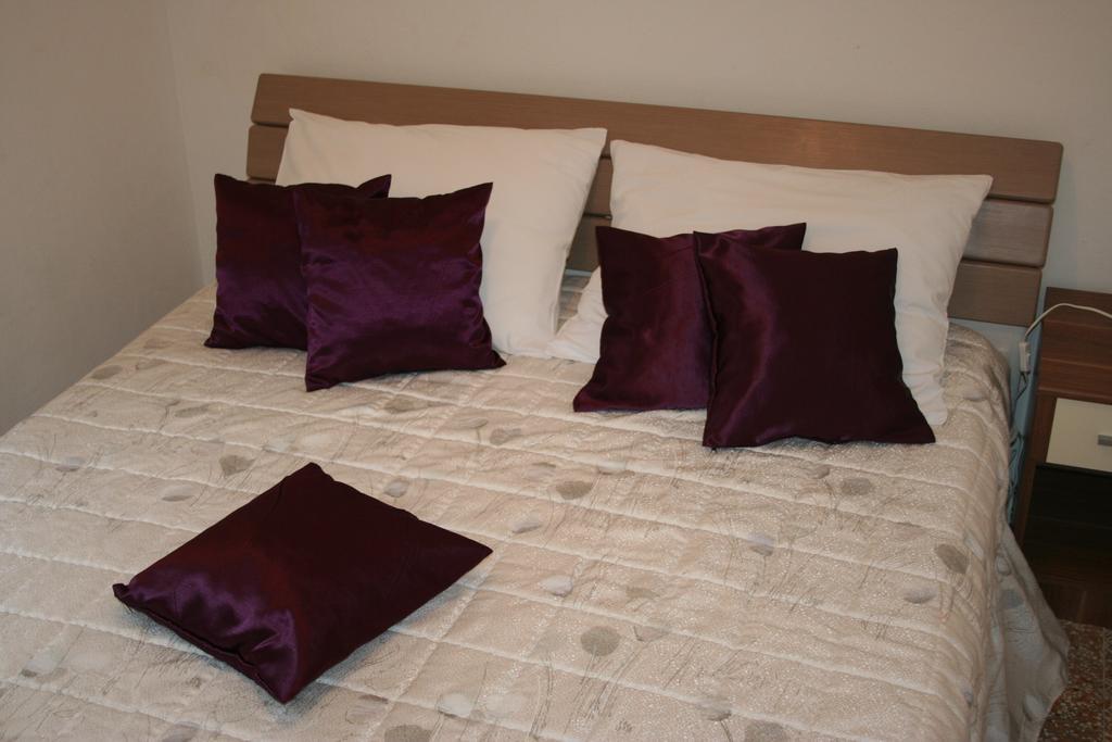 Apartments Rotim Zaostrog Phòng bức ảnh