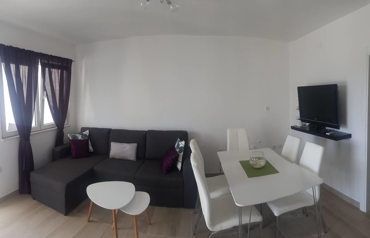 Apartments Rotim Zaostrog Ngoại thất bức ảnh