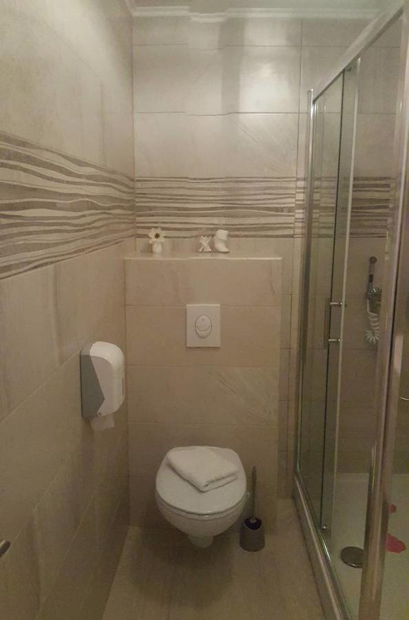 Apartments Rotim Zaostrog Ngoại thất bức ảnh